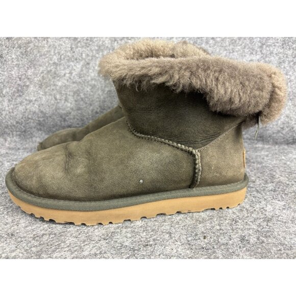 UGG Mini Bailey II Boots Women's 9 Green Suede Leather Fur Lined 1016501 - Picture 1 of 8